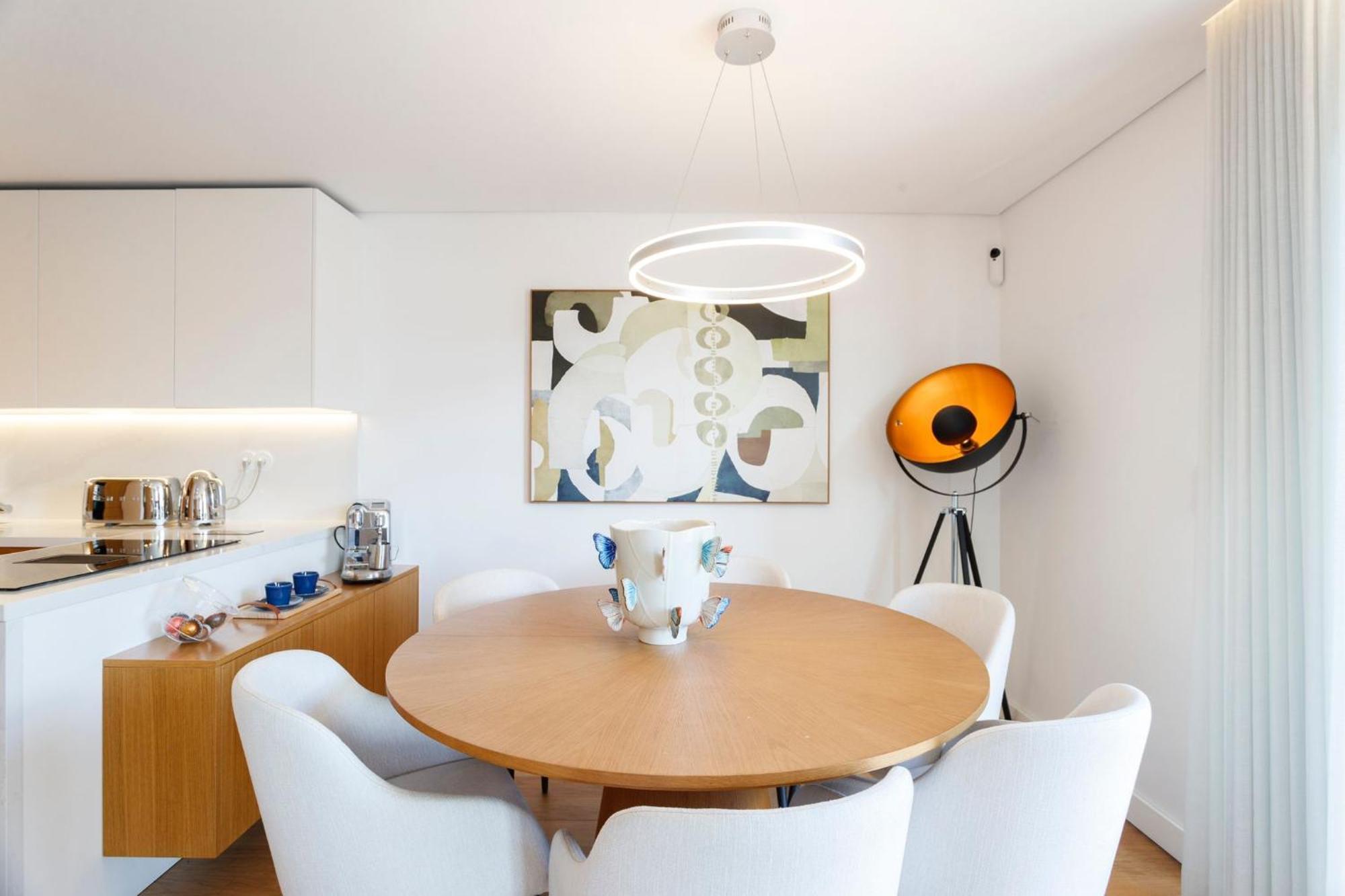 Luxurious With Balcony In The Parque Eduardo Vii Region Apartment Lissabon